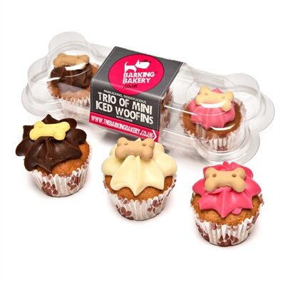 The barkin bakery mini iced woofins vanilla en carob trio assorti